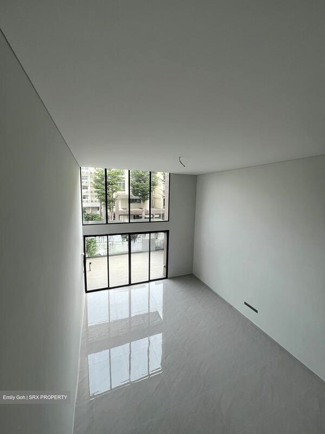 Frankel Estate (D15), Terrace #522616771